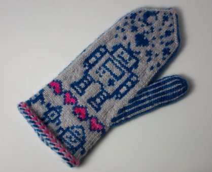 My first Robot Mitten!