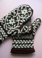 There are so many interesting details in these mittens.