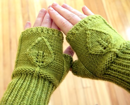 Leafy Mitts